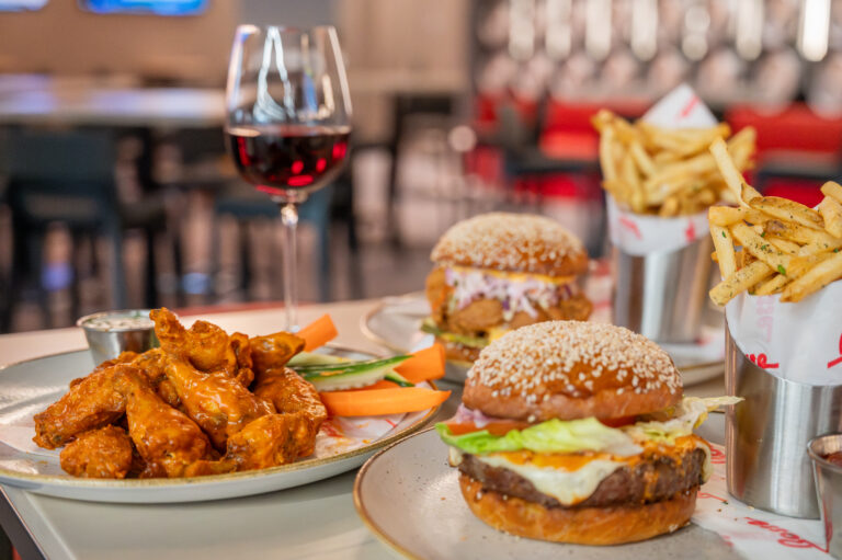 Bosse - Game Day $1 Wings Flyer